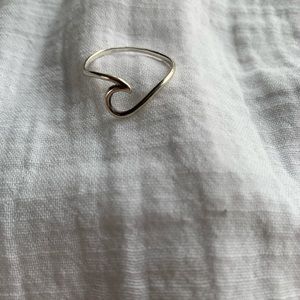 Silver wave ring